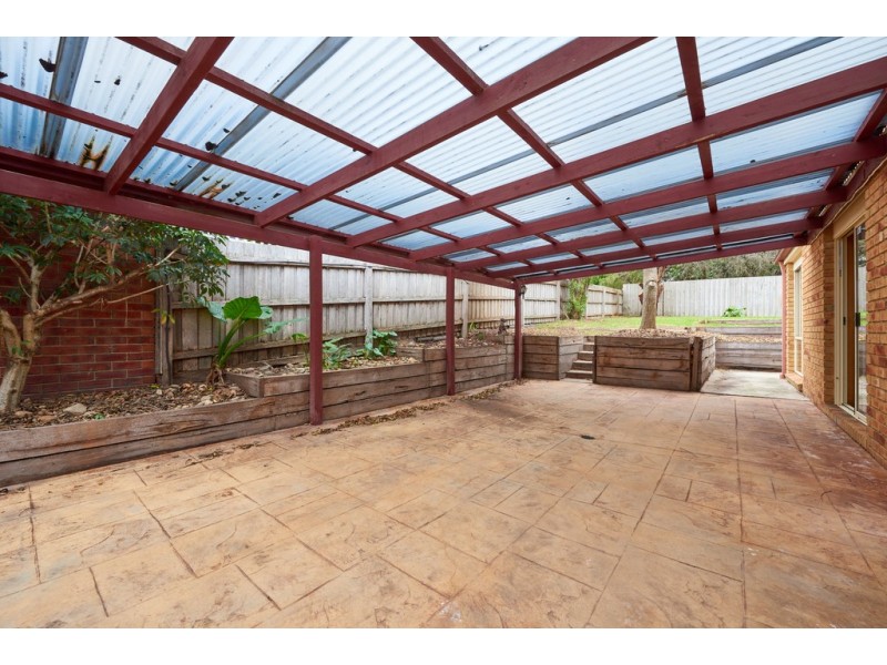 5 George Bass Court, Skye VIC 3977