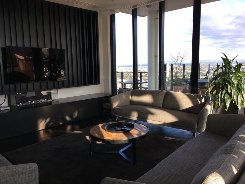 1504/50 Albert Road, South Melbourne VIC 3205