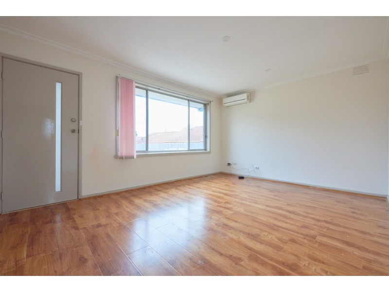 4/79 Hammond Road, Dandenong VIC 3175
