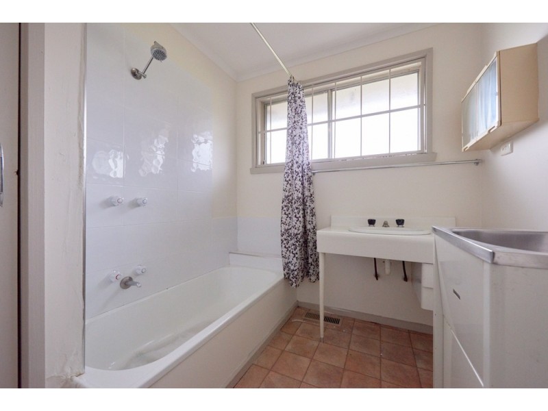 4/79 Hammond Road, Dandenong VIC 3175