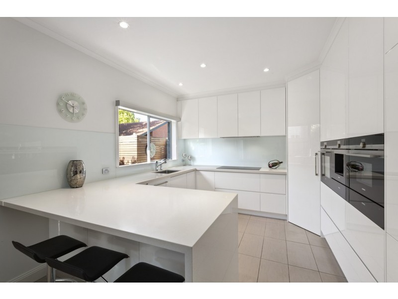 15 Albert Street, Mordialloc VIC 3195