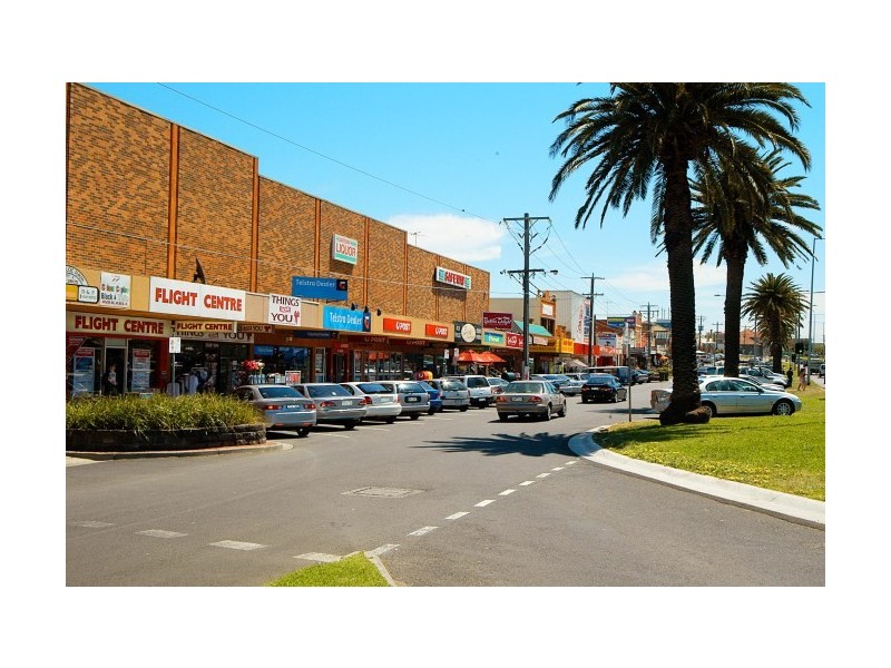 15 Albert Street, Mordialloc VIC 3195