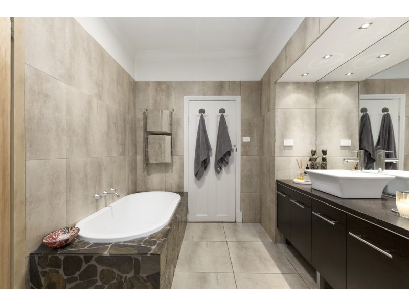 284 Nepean Highway, Edithvale VIC 3196