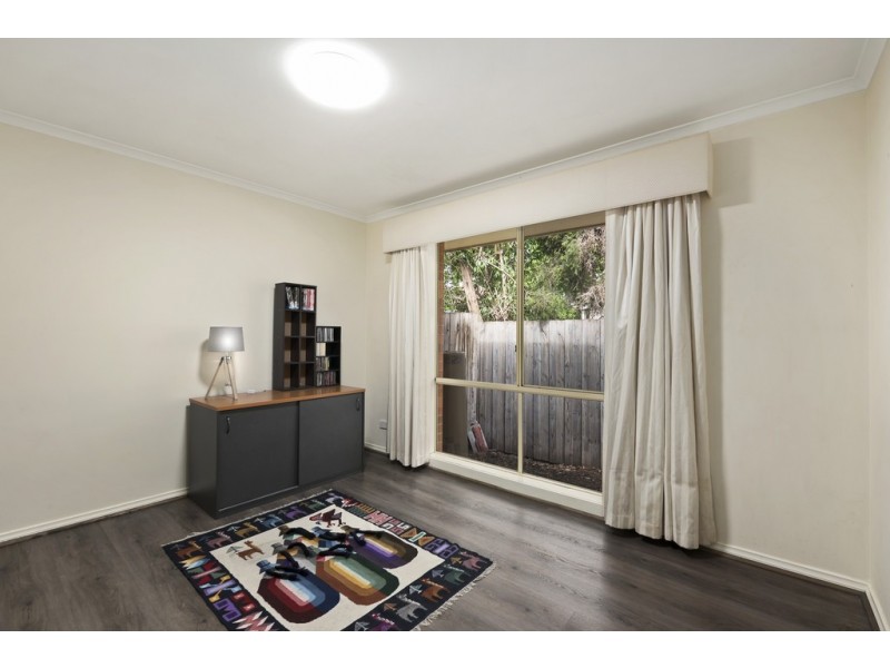 17/114 Warren Road, Mordialloc VIC 3195