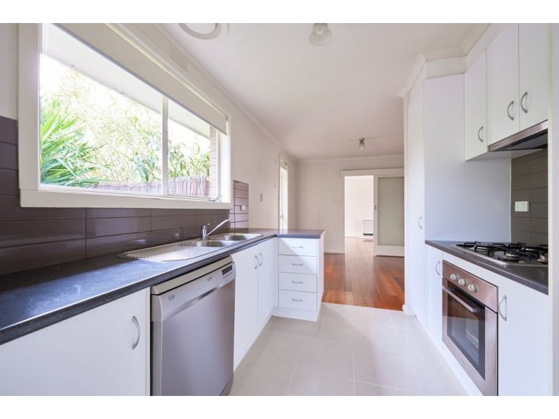 5/6 Leonard Street, Dandenong VIC 3175