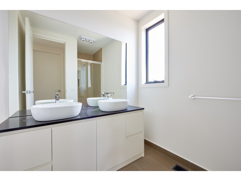 101A McDonald Street, Mordialloc VIC 3195