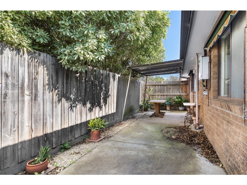2/24 Bear Street, Mordialloc VIC 3195