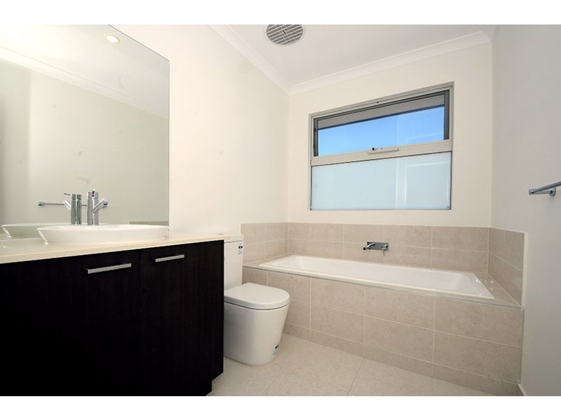 1/11 Lawrence Avenue, Aspendale VIC 3195