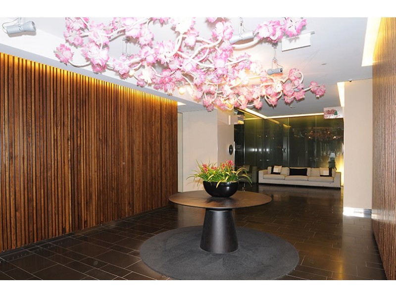 2205/50 Albert Road, South Melbourne VIC 3205