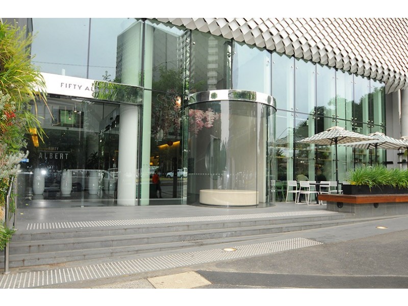 2205/50 Albert Road, South Melbourne VIC 3205