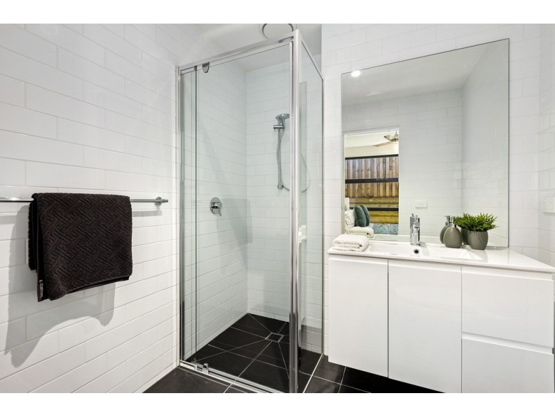 6/4 Krone Street, Mordialloc VIC 3195