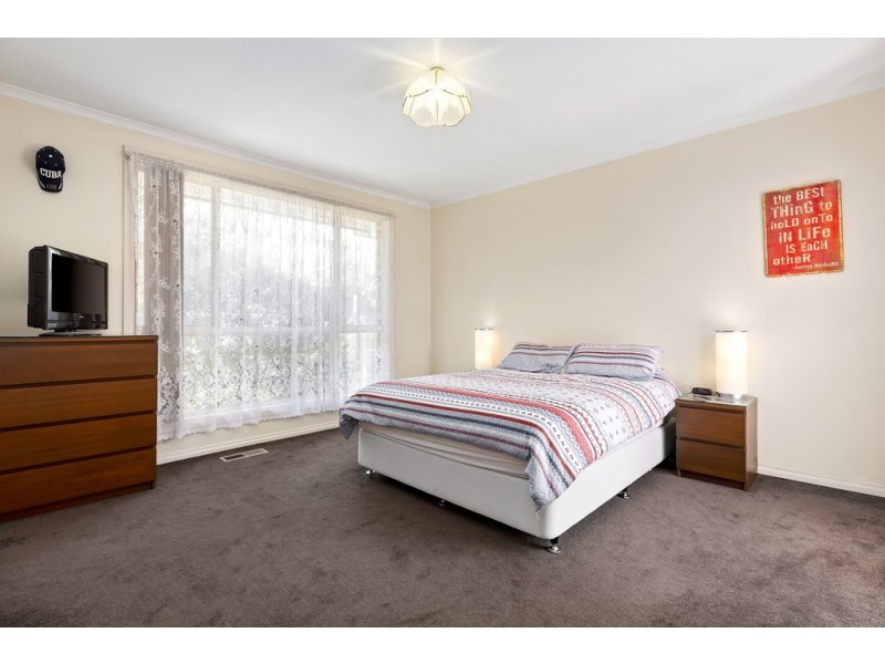 2/2 Tilley Street, Cheltenham VIC 3192