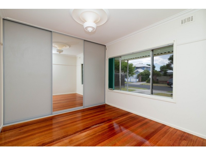 18 James Avenue, Aspendale VIC 3195