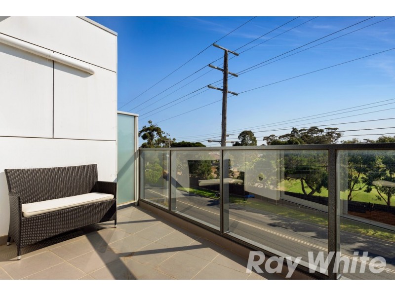 212/90 White Street, Mordialloc VIC 3195