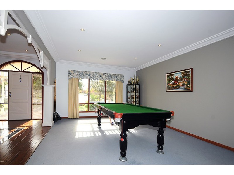 58 Berwick Springs Promenade, Narre Warren South VIC 3805