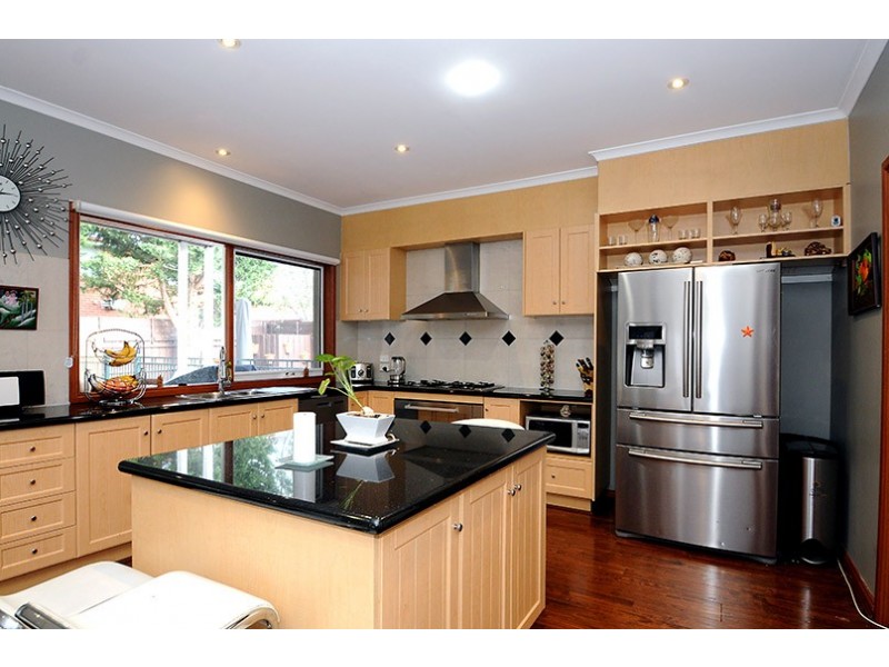 58 Berwick Springs Promenade, Narre Warren South VIC 3805