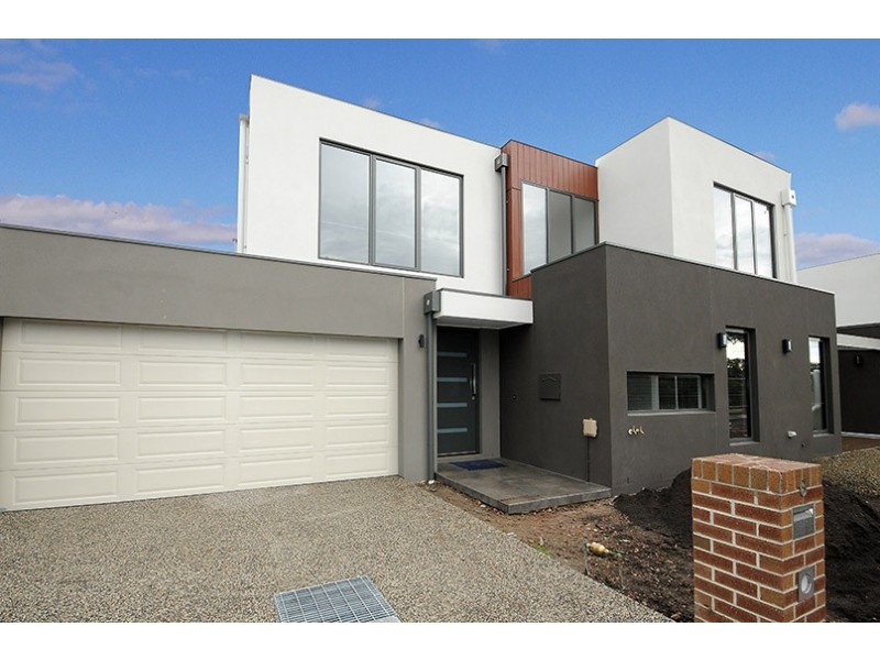 6 Browns Lane, Aspendale VIC 3195