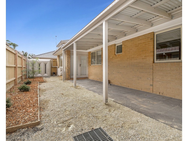 2/20 Randall Avenue, Edithvale VIC 3196