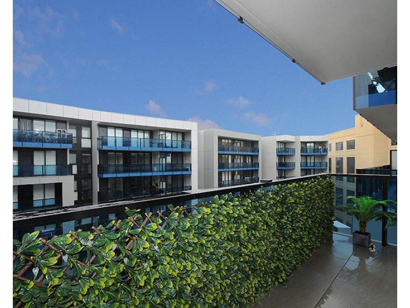 620/8 Railway Road, Cheltenham VIC 3192