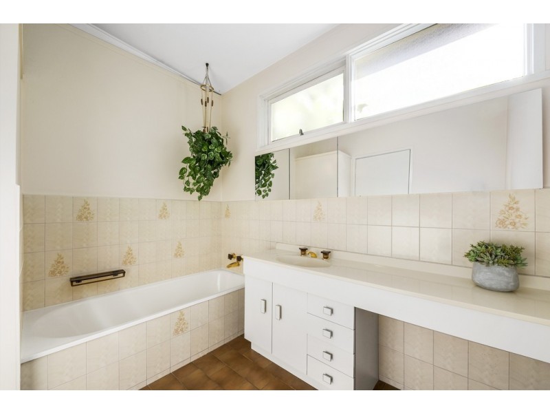 13 Marabou Place, Aspendale VIC 3195