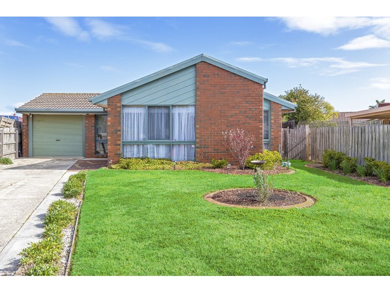 5 Carla Court, Aspendale Gardens VIC 3195