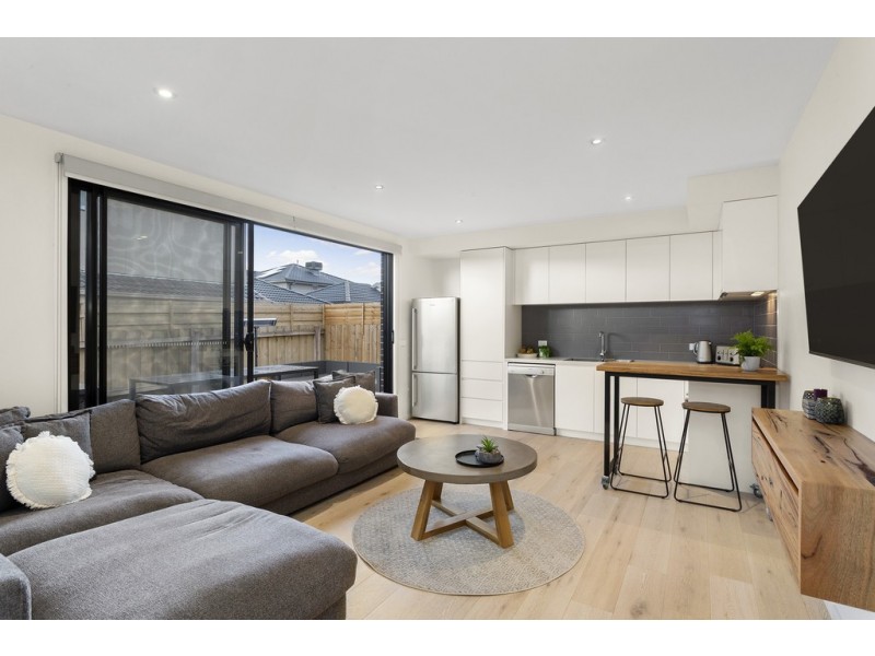 2/4 Krone Street, Mordialloc VIC 3195