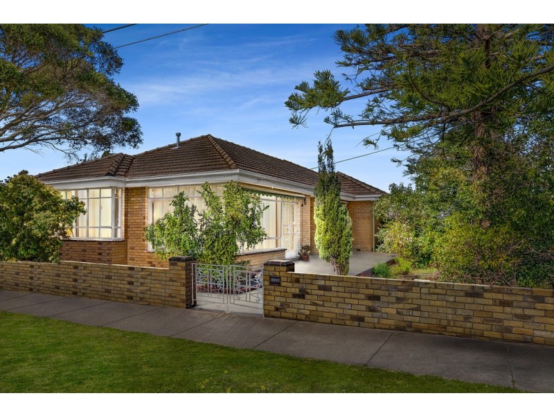49 McSwain Street, Parkdale VIC 3195