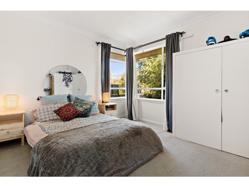 49 McSwain Street, Parkdale VIC 3195