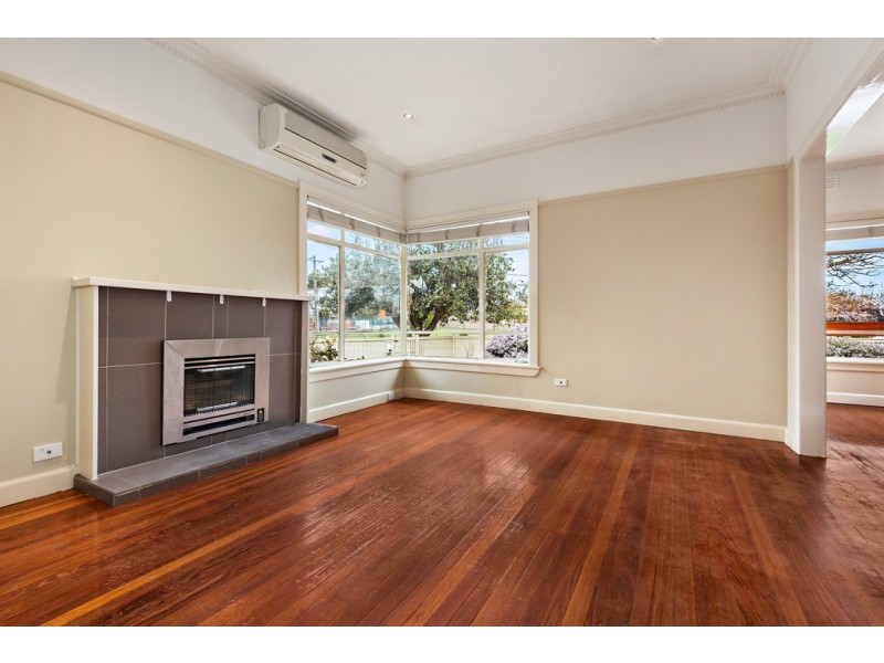 32 Chute Street, Mordialloc VIC 3195