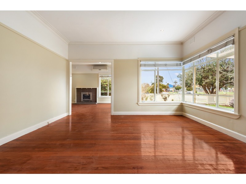 32 Chute Street, Mordialloc VIC 3195