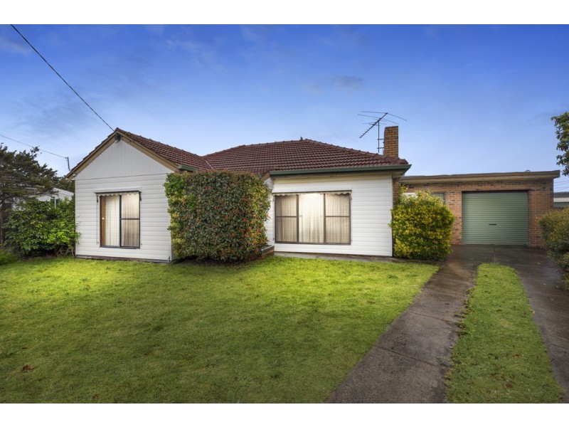 3 Karadoc Court, Bonbeach VIC 3196