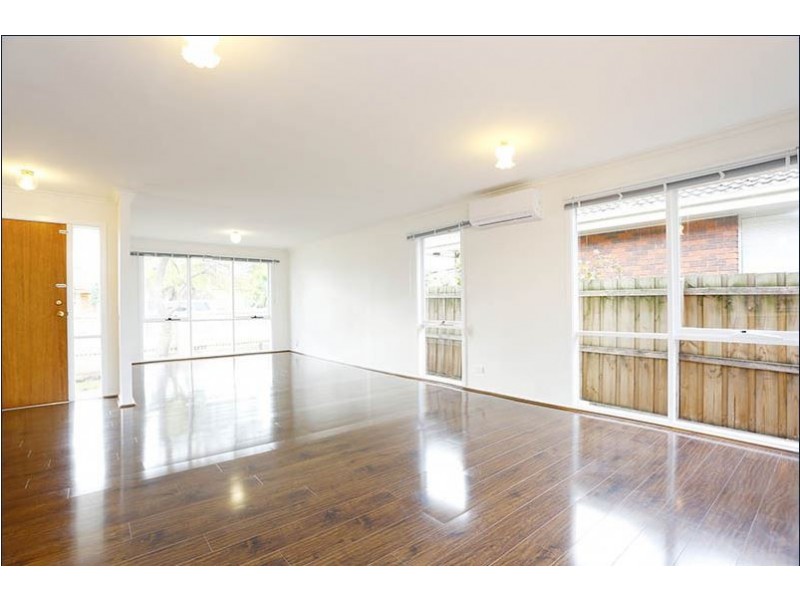 8 Ninth Avenue, Chelsea Heights VIC 3196