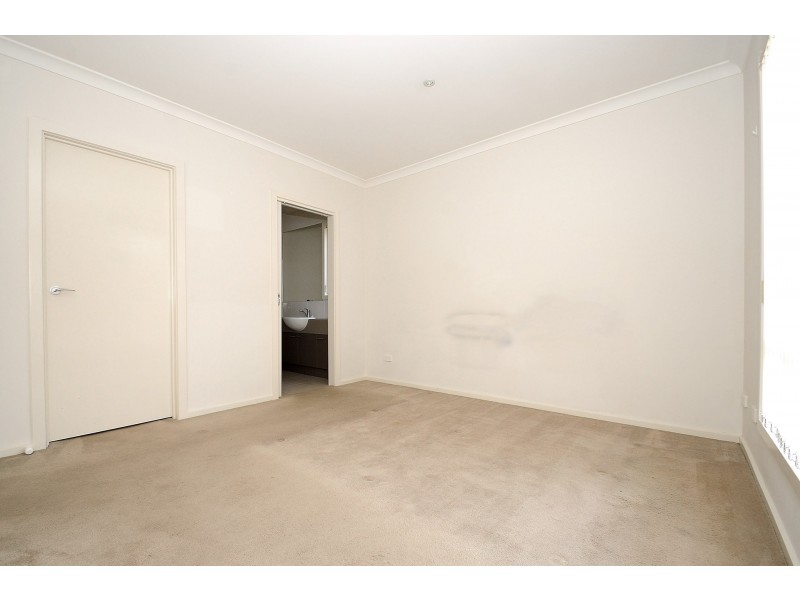 2/2 Evan Street, Parkdale VIC 3195