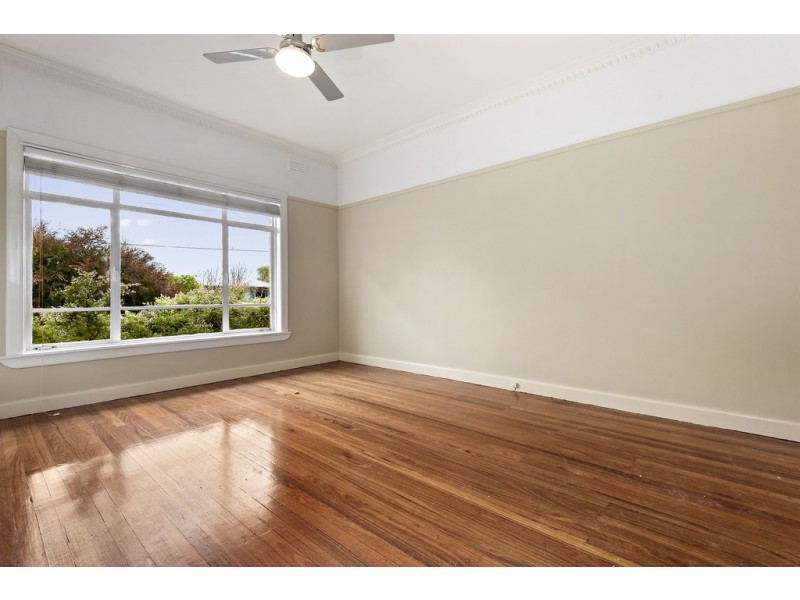 32 Chute Street, Mordialloc VIC 3195