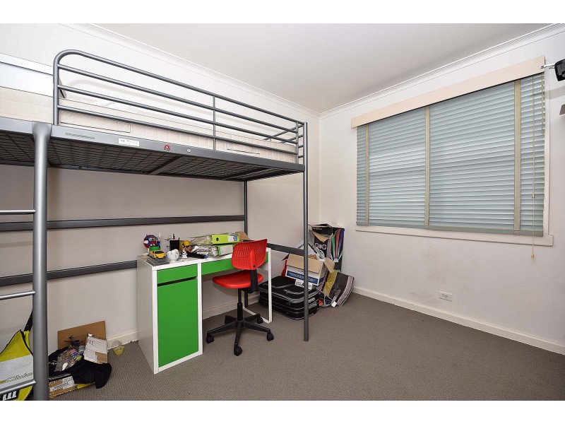 1/8 Laburnum Street, Parkdale VIC 3195