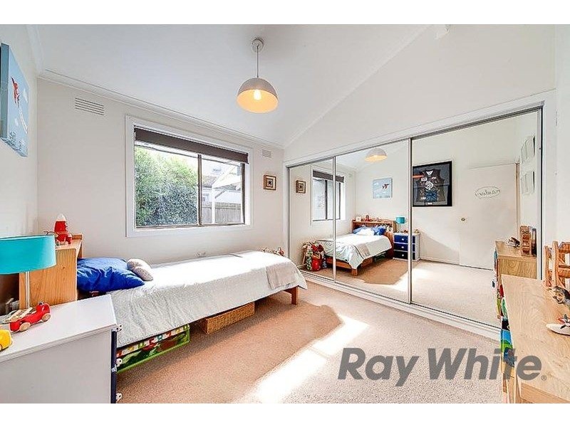 25 Randell Street, Parkdale VIC 3195