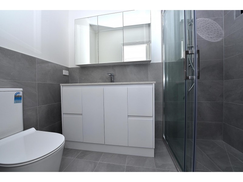 2/46 Warren Road, Mordialloc VIC 3195