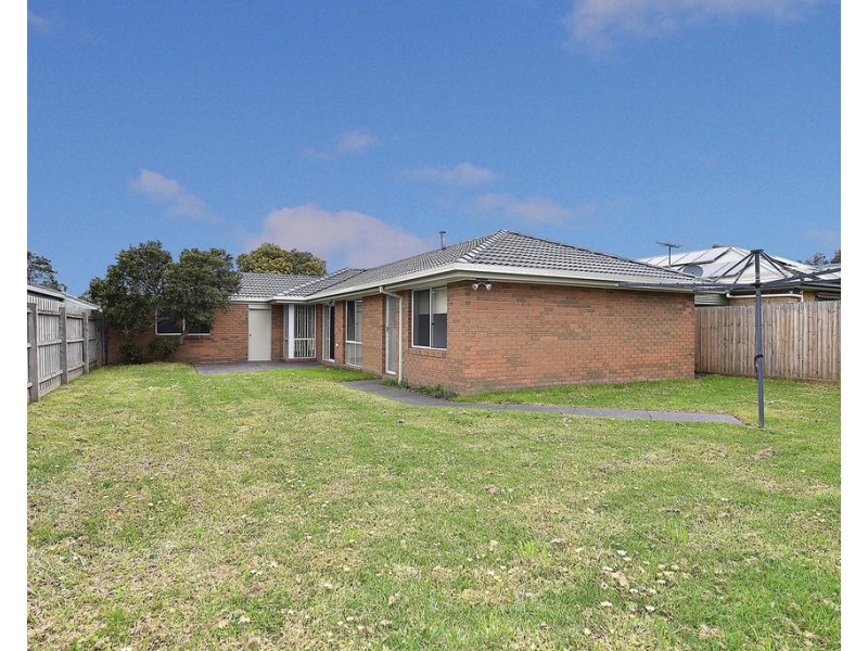 5 Merthyr Place, Aspendale Gardens VIC 3195