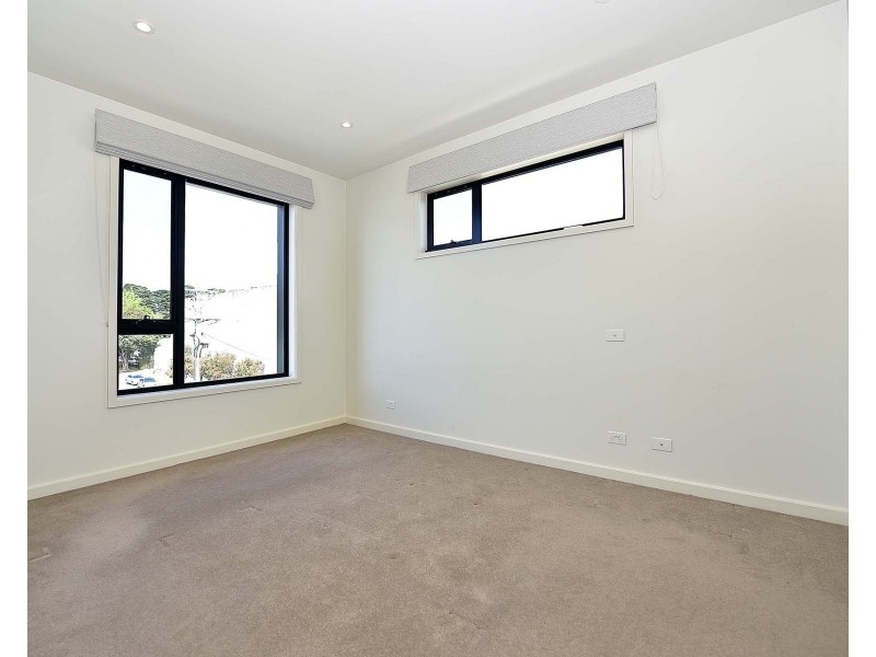 3/2 Bellevue Road, Cheltenham VIC 3192