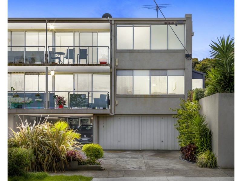 3/57A The Corso, Parkdale VIC 3195