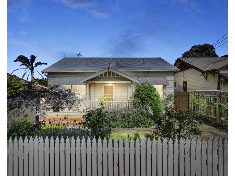 8A Barkly Street, Mordialloc VIC 3195