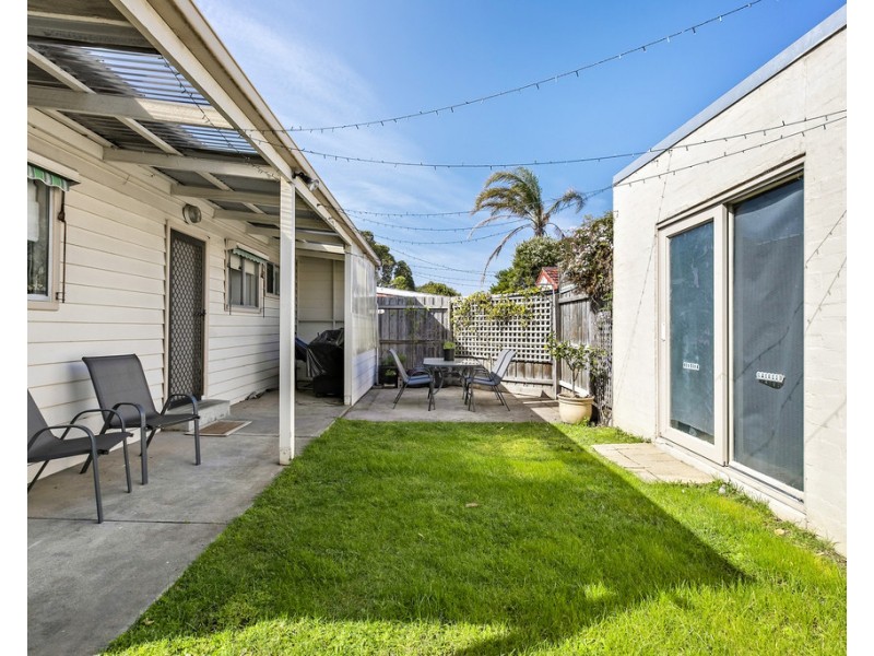 8A Barkly Street, Mordialloc VIC 3195