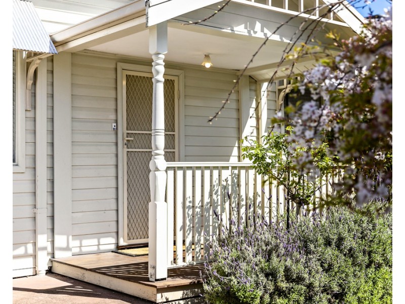 8A Barkly Street, Mordialloc VIC 3195