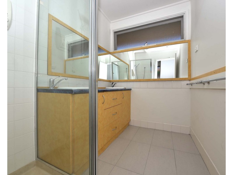 18/5-7 Collocott Street, Mordialloc VIC 3195