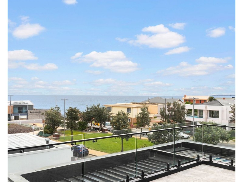 4/2 The Esplanade, Edithvale VIC 3196