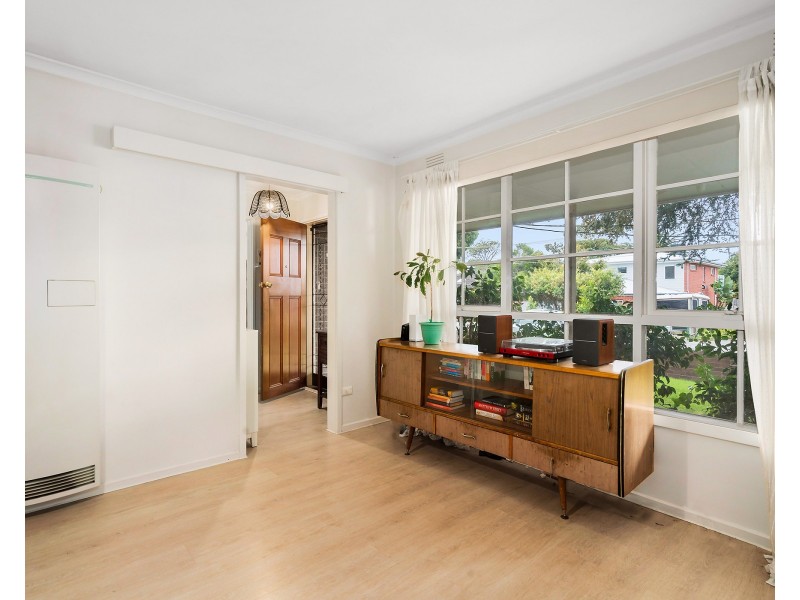 6 Eurythmic Street, Mordialloc VIC 3195