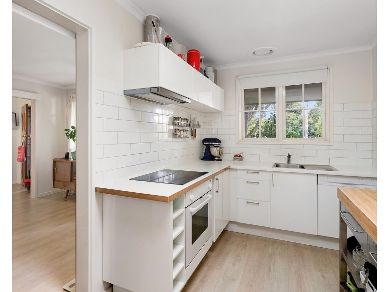 6 Eurythmic Street, Mordialloc VIC 3195