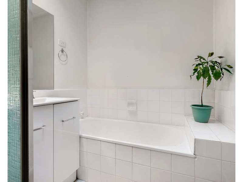 6 Eurythmic Street, Mordialloc VIC 3195