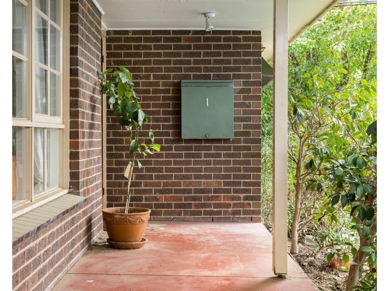 6 Eurythmic Street, Mordialloc VIC 3195