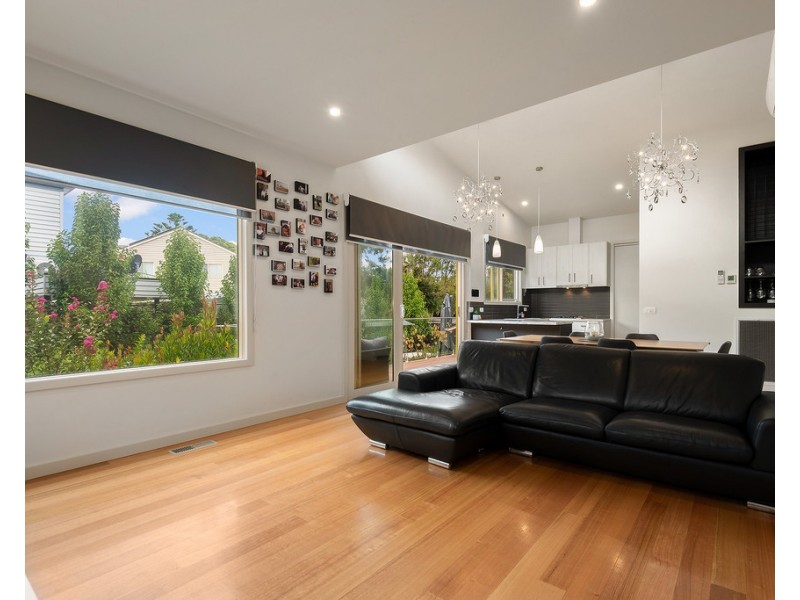 2/21 Belle Cres, Mordialloc VIC 3195